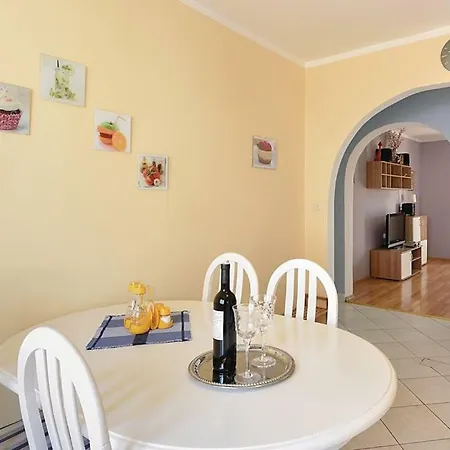 Apartment 1