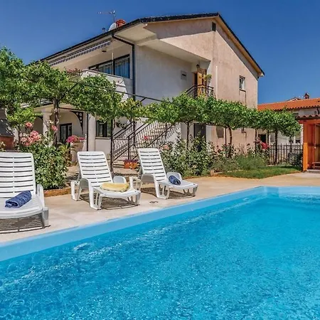 Apartment 1 Pula
